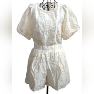 Creta Set 2 Small Embroidered Puff Sleeve Embellished NeckliTop Shorts Set Lined